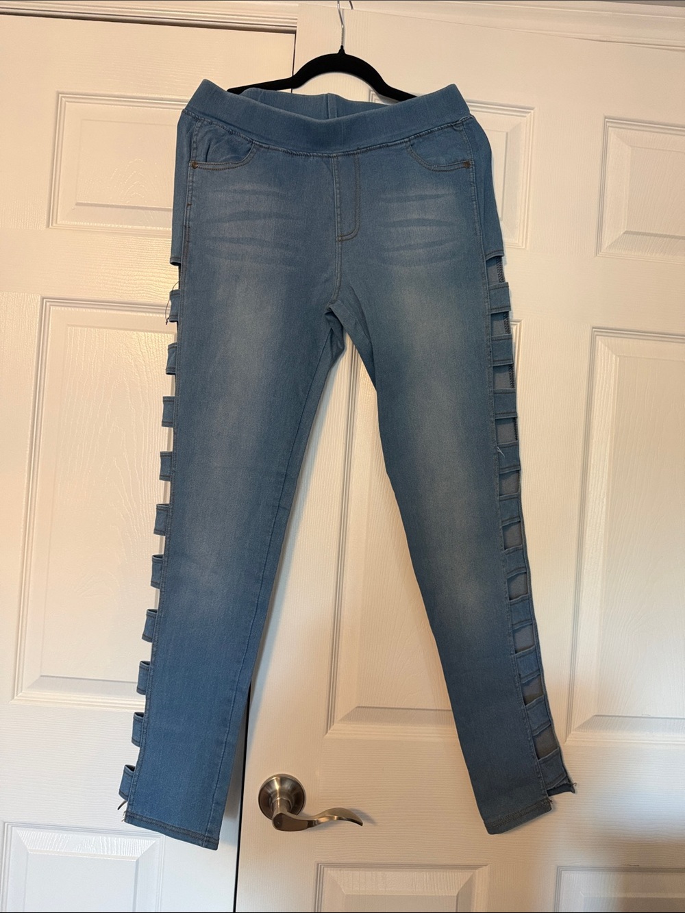 Light Blue Women's Stretch Jeans with Cutout Side Detail